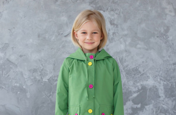 Robertos Benevičiūtės kurti lietpalčiai