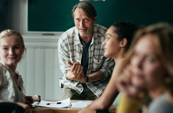 Madsas Mikkelsenas filme „Dar po vieną“ / Henriko Ohsteno nuotr.