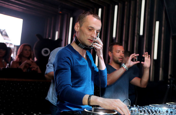 Naktinio klubo „Chaos“ atidarymo akimirka