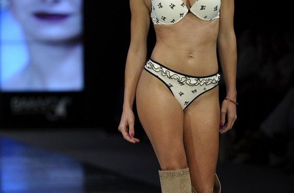 Marcela Koury apatinio trikotažo kolekcija