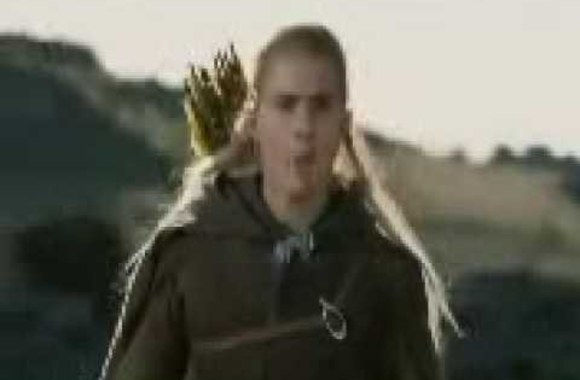 VIDEO kadras: Gerbėjų sumontuota daina „They’re Taking the Hobbits to Isengard“