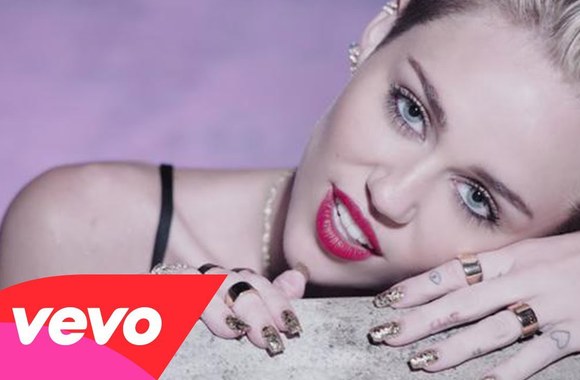 VIDEO kadras: Miley Cyrus – „We Can\'t Stop“