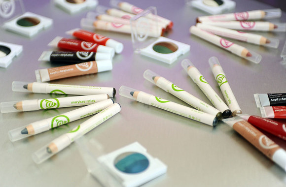 „Mary Kay“ dekoratyvinė kosmetika