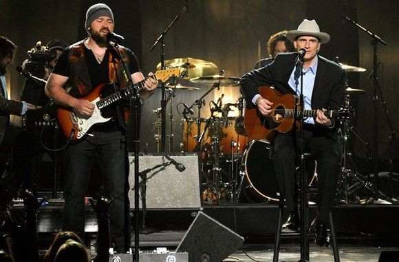 Zacas Brownas ir Jamesas Tayloras