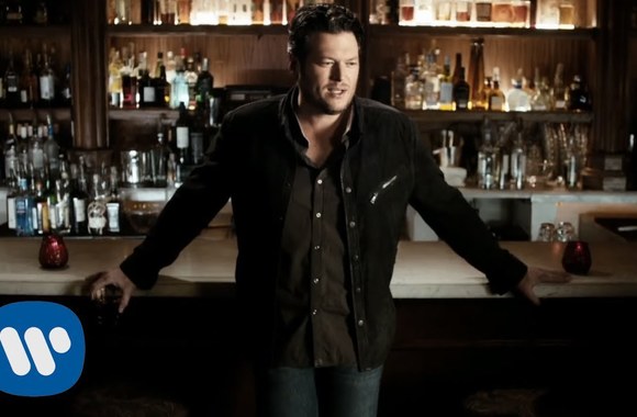 VIDEO kadras: Geriausias vyro vaizdo klipas: Blake\'as Sheltonas – „Sure Be Cool If You Did“