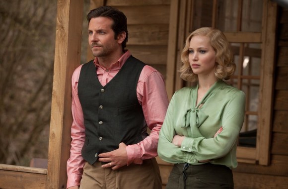 Jennifer Lawrence ir Bradley Cooperis filme „Serena“