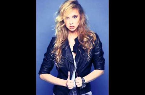 VIDEO kadras: Simonnos daina „Mergaitė Maža“