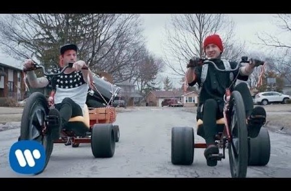 twenty-one-pilots-stressed-out-official-video