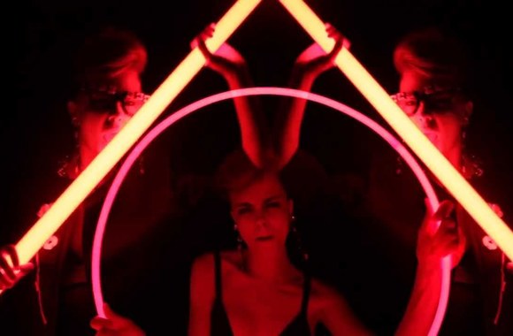 VIDEO kadras: Rita Ora „Face Melt“