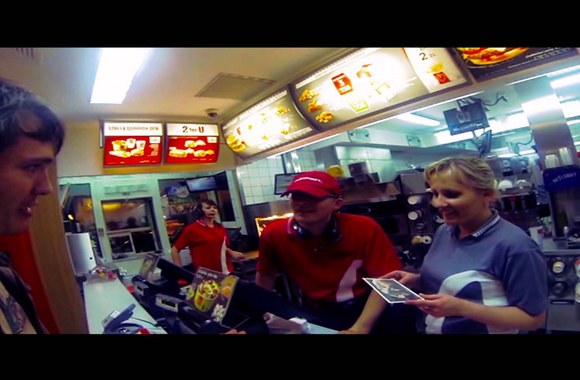 VIDEO kadras: „Redirected“ kelionės į Kanus akimirkos