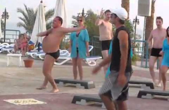 VIDEO kadras: Pilvotas vyrukas šėlsta