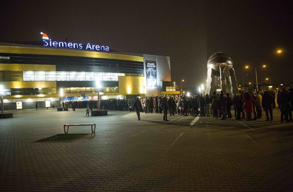 Gerbėjai Marijono šou Vilniuje