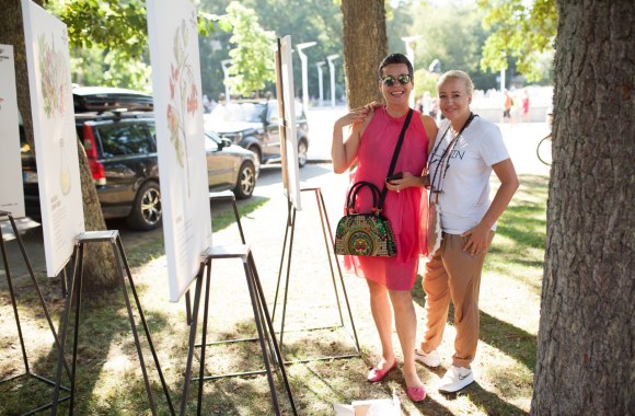 Nomeda Marčėnaitė Palangoje pristatė ledo skulptūrą 