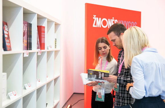 „Open Books“ festivalio akimirka/Irmanto Gelūno/„ŽMONĖS Foto“ nuotr.