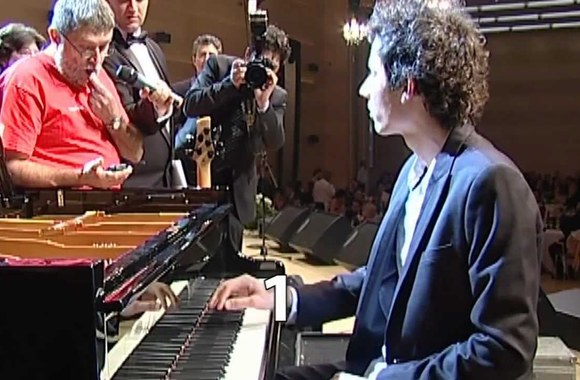 guinness-world-records-fastest-piano-hitting-on-a-boesendorfer-eng-sub-bence-peter