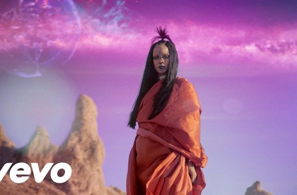 rihanna-sledgehammer-from-the-motion-picture-star-trek-beyond