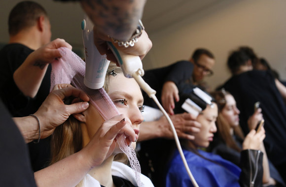 „Jason Wu“ 2016 m. rudens-žiemos šou užkulisiai