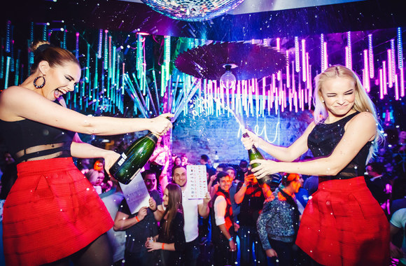 Vakarėlis klube „Mojo Lounge“