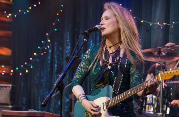 Meryl Streep filme „Roko karalienė“