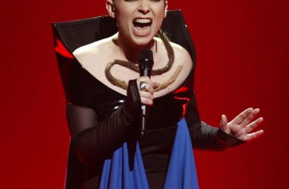 Albanė Rona Nishliu