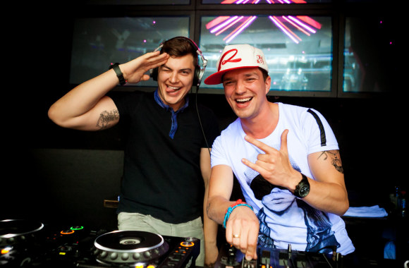 „Radistai“ Palangos šokių aikštelėje 