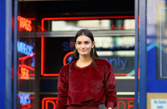 Londono mados savaitės gatvės stileiva