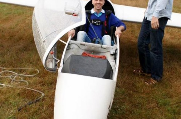 Mantas Žmuidinavičius-Wizard skrido sklandituvu