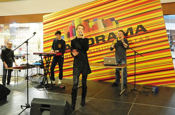 Grupė „Saulės kliošas“ 