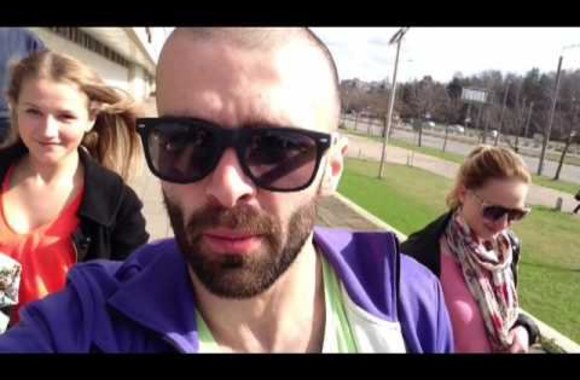 VIDEO kadras: Pirmadienio rytas šokio ritmu su „Show Makers“ akademija