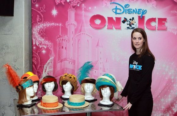 „Disney“ spektaklio užkulisiai