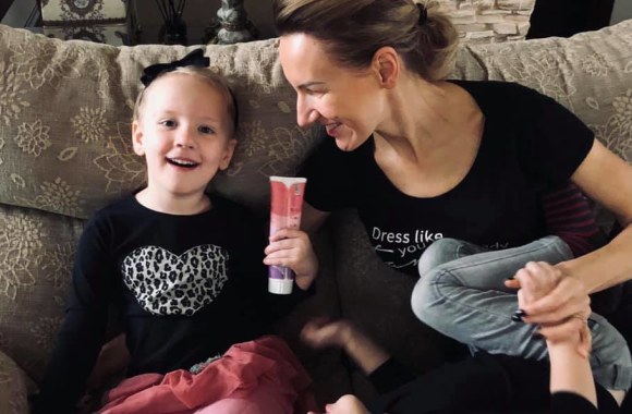 Katažina Zvonkuvienė su vaikais / Asmeninio albumo nuotr.