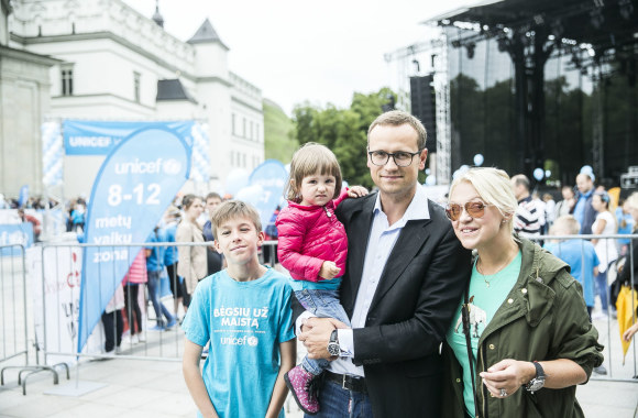 Agnė Grigaliūnienė su šeima