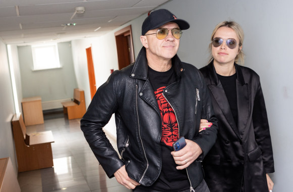 Ramūnas Rudokas ir Justina Rudokė teisme / P.Peleckio BNS nuotr.