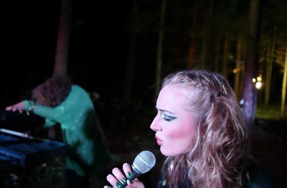 VIDEO kadras: „Shamanna Bug“ dainos „BonAmi“ vaizdo klipas