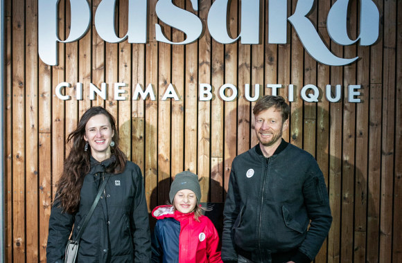 Naujojo kino teatro „Pasaka“ Paupyje atidarymas ir ekskursija/ Pauliaus Peleckio „ŽMONĖS Foto“ nuotr.