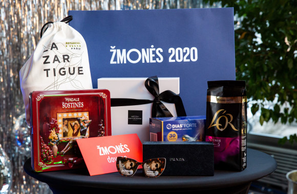 Apdovanojimų „Žmonės 2020“ dovanų krepšelis nominantams ir nugalėtojams / Gretos Skaraitienės / „ŽMONĖS Foto“ nuotrauka