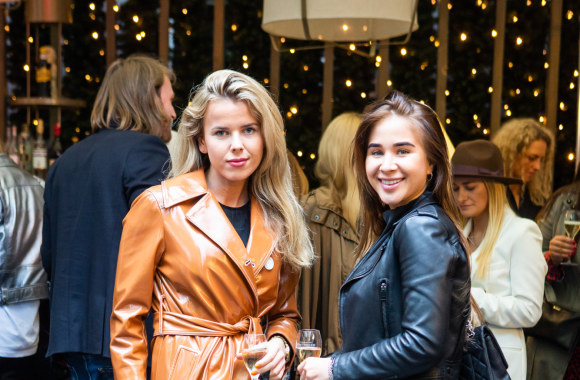 „Senamiestis Goes Night Shopping“ vakarėlis „Pachamama“ kiemelyje