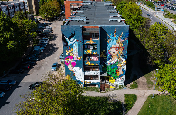 Graffiti piešinio „Ateities lietuvaitė“ atidarymas Naujininkuose / Eimanto Paulausko nuotr.