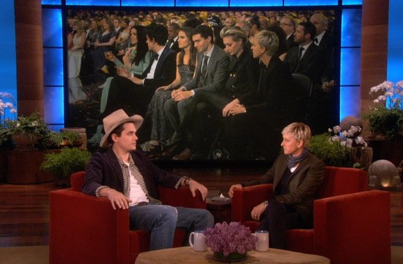 VIDEO kadras: Johnas Mayeris pokalbių laidoje „The Ellen DeGeneres Show“