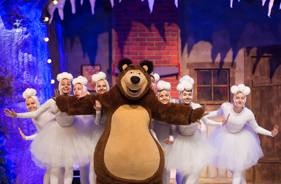 Šventės "Domino" teatre akimirkos