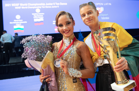 Kipras Kūra ir Elzė Gintvilė Valiūnaitė iškovojo sidabro medalį / Alfredo Pliadžio nuotr. 