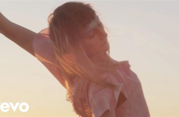 unknown-mortal-orchestra-so-good-at-being-in-trouble