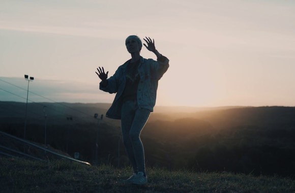 giedre-kiek-buvome-verti-happyendless-remix