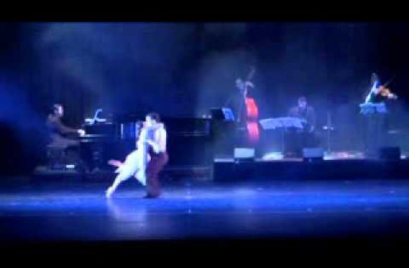 VIDEO kadras: Mora Godoy pasirodymas 2012 metais