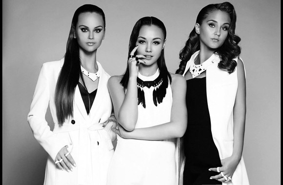 hit-tavo-ezerai-official-2015