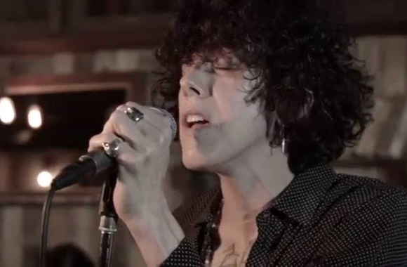 lp-muddy-waters-live-session