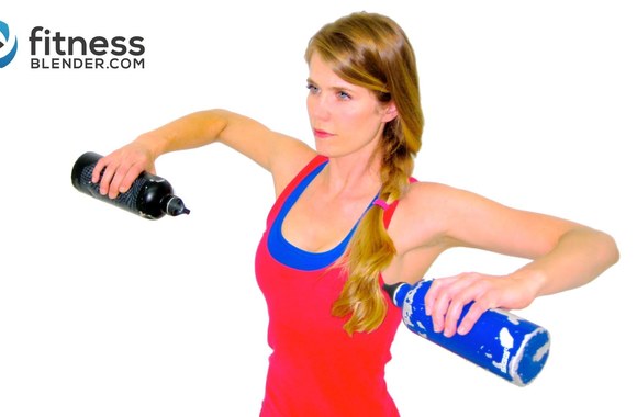 VIDEO kadras: Pratimai krūtinei stiprinti