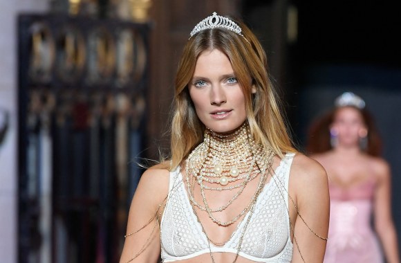 „ETAM“ šou Paryžiuje – „LIVE SHOW 2021“ / Agence/Bestimage nuotr.