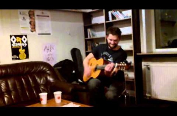 VIDEO kadras: Improvizuotas Andriaus Pojavio pasirodymas Vilniuje