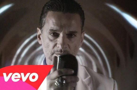 VIDEO kadras: „Depeche Mode“ – Heaven